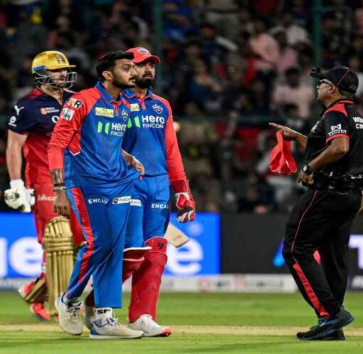 टिम डेविड आईपीएल 2026 में आरसीबी के लिए बल्लेबाजी करते हुए शानदार शॉट लगाते हुए