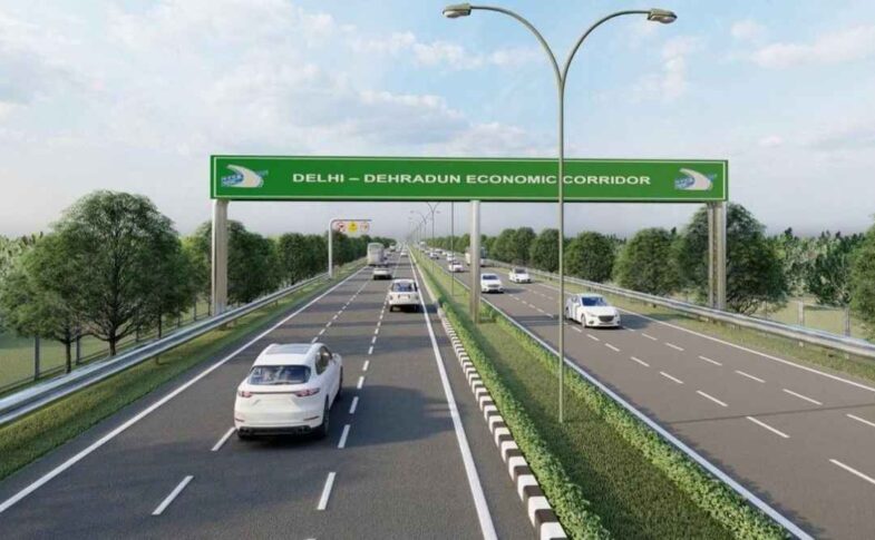दिल्ली-देहरादून इकोनॉमिक कॉरिडोर का आधुनिक एक्सप्रेसवे और हाईवे कनेक्टिविटी दृश्य