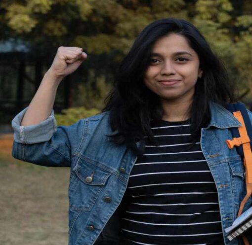 CBSE दिल्ली टॉपर हितिशा सोगानी की मार्कशीट और शानदार परिणाम