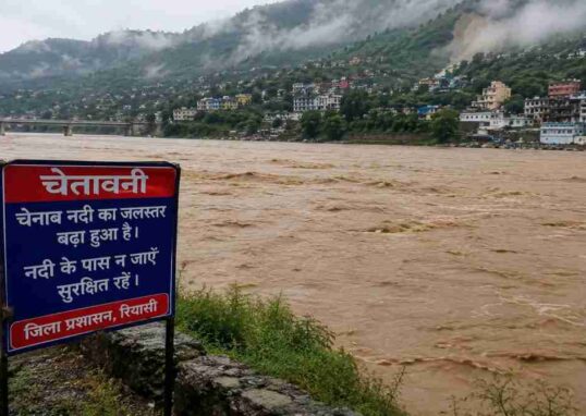 चेनाब नदी जलस्तर
